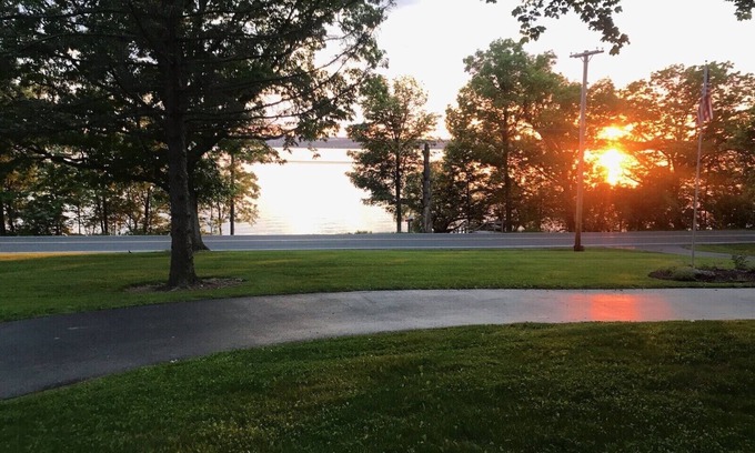 Town of Varick House | Fully Furnished Seneca Lake Lakefront Rental