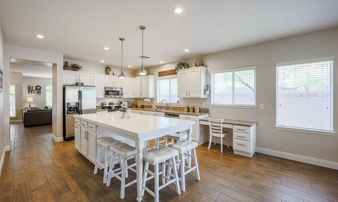 Westwing Mountain House | Fully Remodeled Family Home Beautiful Quiet NW Peoria Near Golf & Mountains
