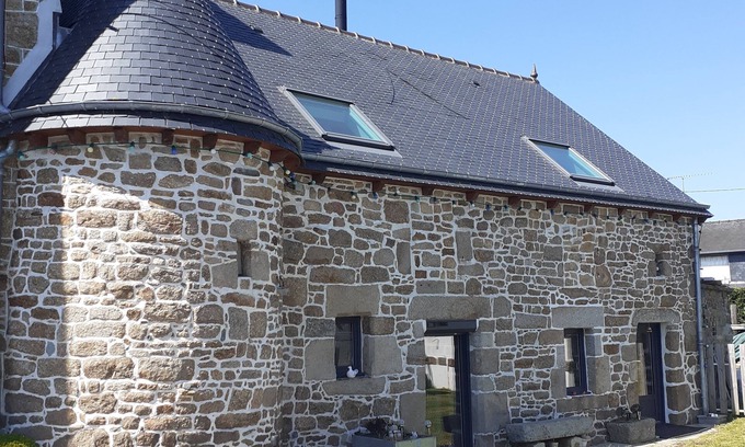 Saint-Julien House | Fully renovated country house