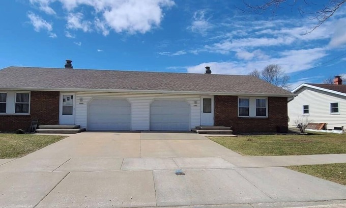 Neenah House | Furnished 2 bedroom with attached garage