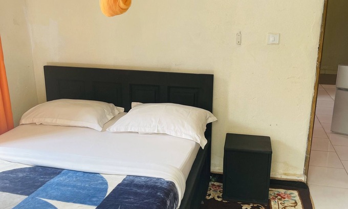 Kribi Apartment | Furnished Appart/Studios 2.3 km from Kribi South Beach.