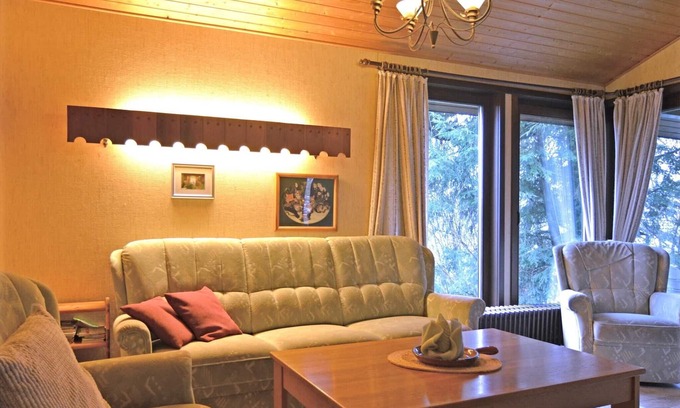 Feriendorf Hennesee House | Furnished Bungalow With Peaceful Neighbourhood