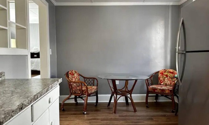 Duckpond Apartment | Furnished Historic Duckpond Apt