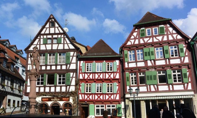 Bretten Apartment | Gästehaus am Marktbrunnen
