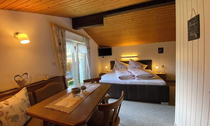 Tschagguns Apartment | Gästehaus Höck, holiday apartment "Kapellblick"
