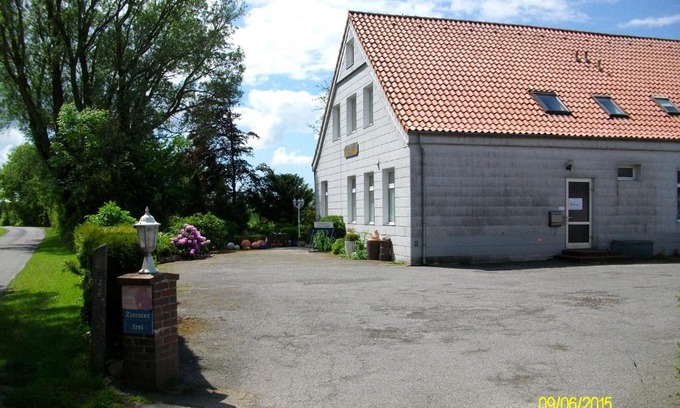 Oldenswort House | Gästehaus Hemmerdeich-alte Schule