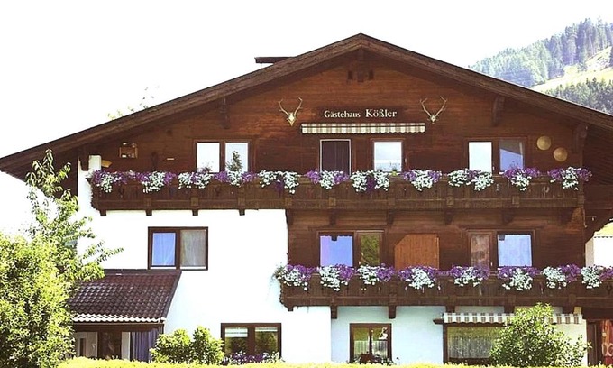 Tulfes Bed & Breakfast | Gästehaus Kössler