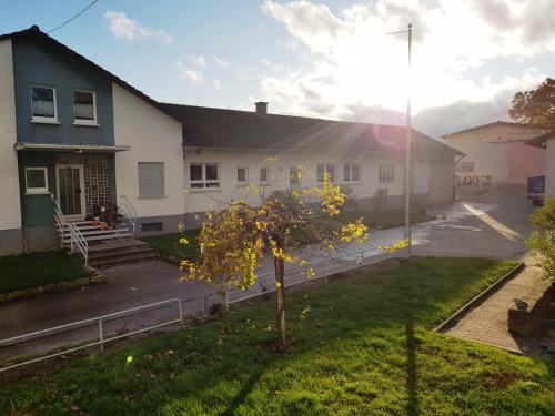 Gau-Weinheim Apartment | Gästehaus Maurer