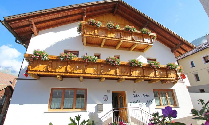 Nauders Bed & Breakfast | Gästeheim Anni Winkler