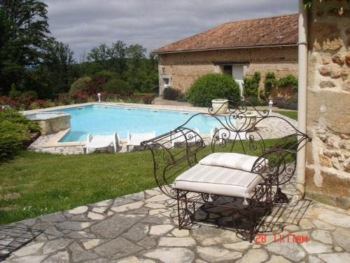 Saint-Adjutory House | Gîte 5/6 personnes aux portes du Périgord