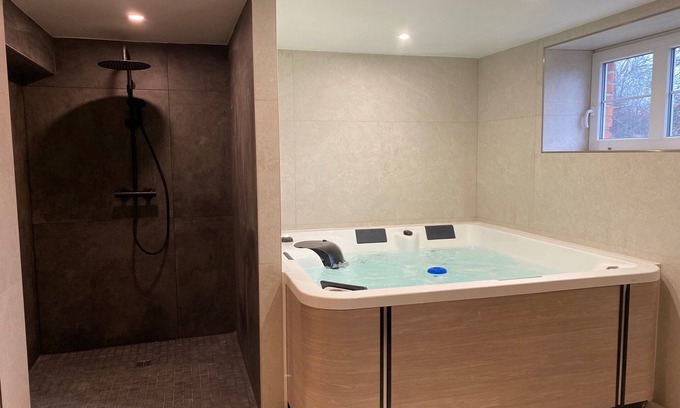 Hoffen House | Gîte au moulin du clos du seltzbach: spa and relaxation in northern Alsace