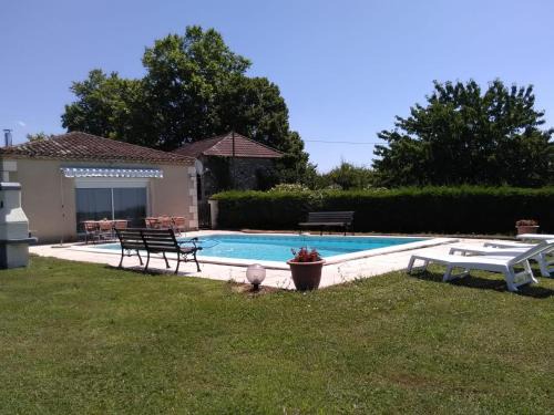 Condezaygues House | Gîte avec piscine