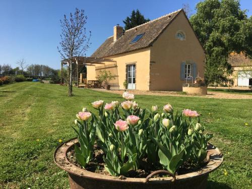 Montbizot House | Gîte de La Hertaudière