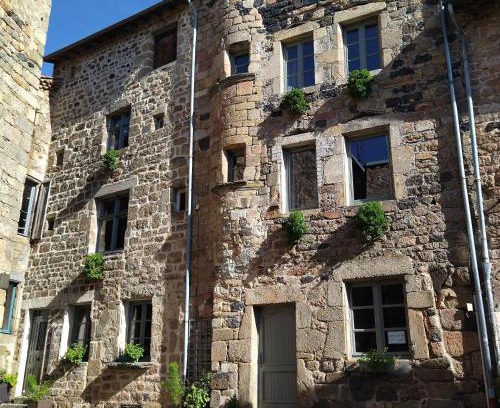 Pradelles House | Gîte de la Tournelle