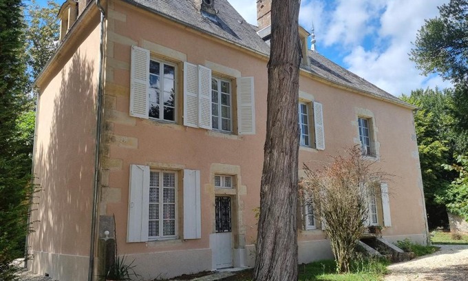 Amazy House | Gîte du château de Chevannes
