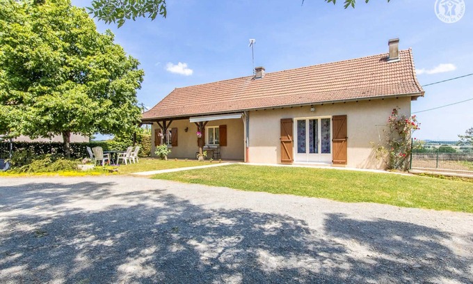 Chalmoux House | Gîte du Gardier - Chalmoux