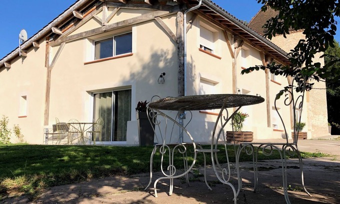 Le Temple-sur-Lot House | Gîte du Lot - Dovecote