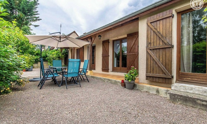 Saint-Vincent-Bragny House | Gîte du Vieux Marronnier