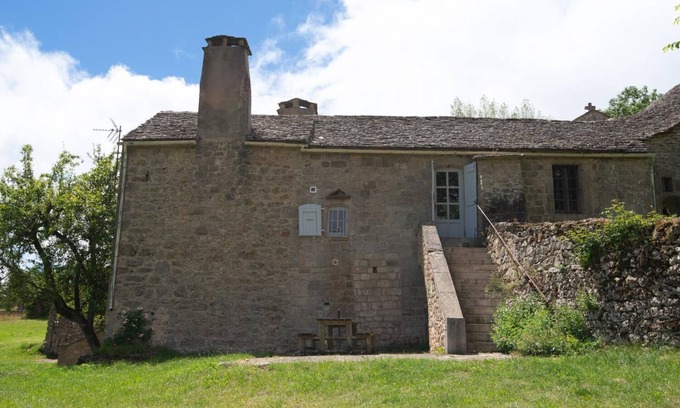 Saint-Pierre-des-Tripiers House | Gîte La Fontaine 2/3 persons