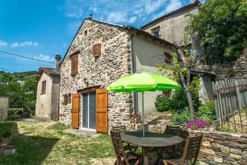 La Salle-Prunet House | Gîte Gîte 2/4 personnes à La Grandville