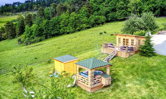 Leguillac-de-l'Auche Cottage | Gîte intimité 2 pers. Balneo option
