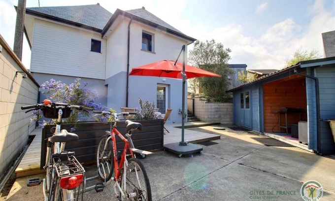 Saint-Cast-le-Guildo Apartment | Gîte la Crabière, 900m de la Mer, Animaux de Compagnie Bienvenue