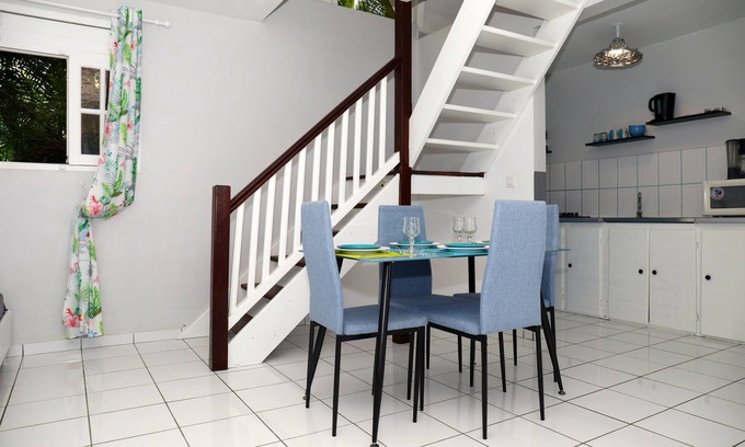 Sainte-Anne House | Gîte Myrtille, 1 bedroom at Domaine de Marly, rated 3*.