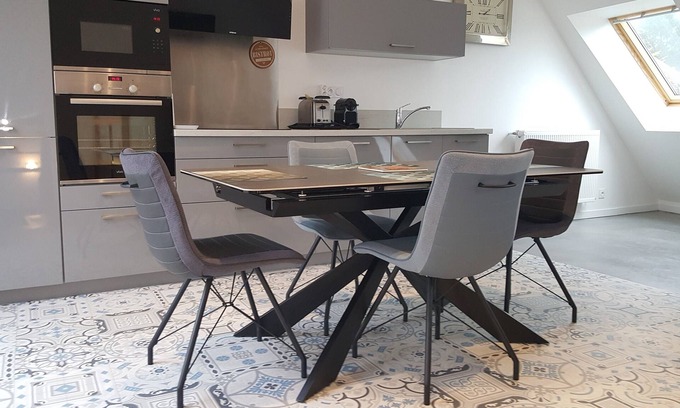 Perros-Guirec Apartment | Gîtes L'île Aux Moines& Proximité Plages 800M, Commerces 300M