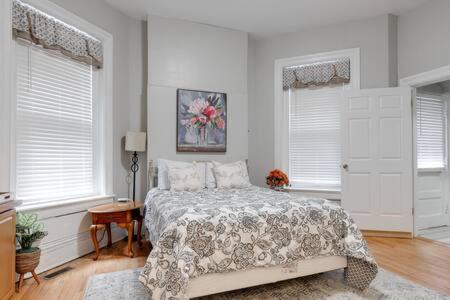 Fan District House | G2 CENTRAL LOCATION museums FREE PARKING