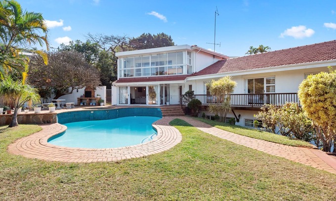 La Lucia House | Gainsford Place 26 - Five Bedroom House, Sleeps 10