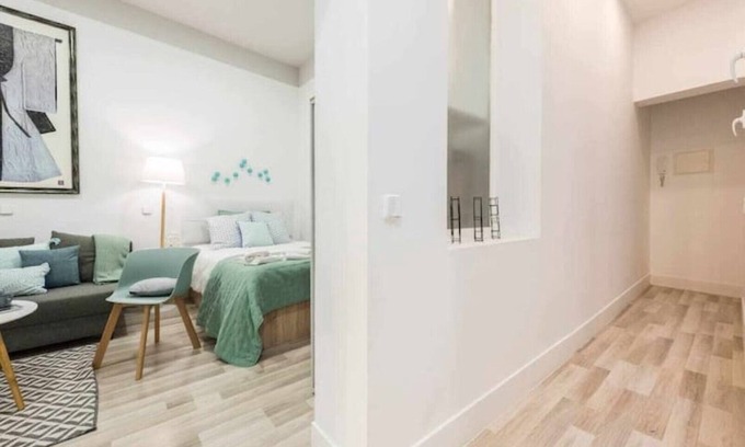 Huertas Apartment | Gallery apartment in the center
