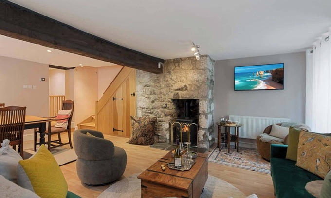 Chagford House | Gallery Lodge - Short Stays UK Ltd