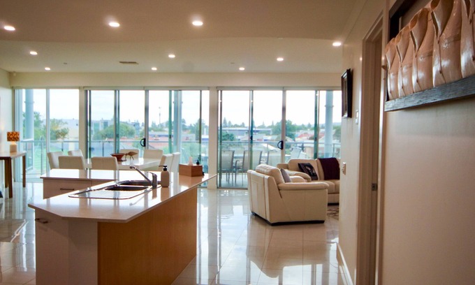 Victor Harbor Apartment | Gallery Resort-Style Penthouse No 12: Panoramic Views, and a Swimming Pool!