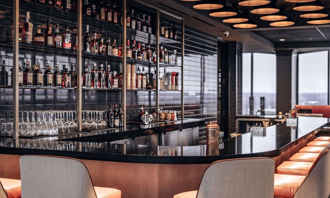 Downtown Louisville Hotel | Galt House Hotel Trademark Collection by Wyndham