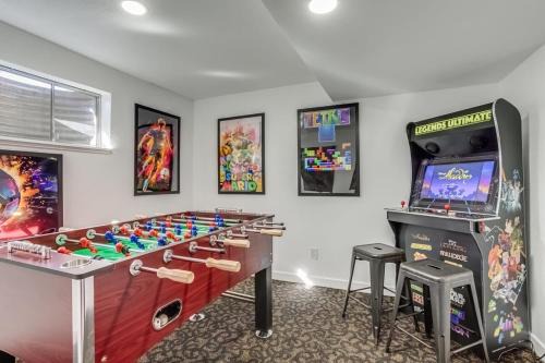 Parkborough House | Gameroom and Theater in a breathtaking home