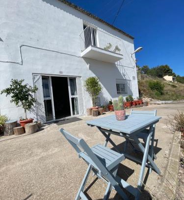 Calles House | Garage House