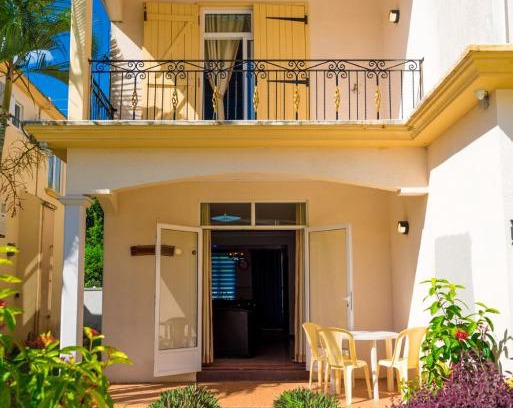 Mont Choisy House | Garcon des iles
