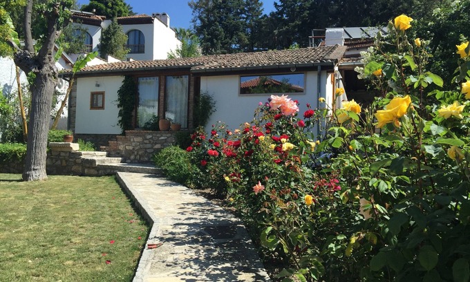 Selcuk House | Garden House, Ephesus Holiday Rentals