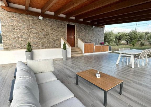 Montecorvino Pugliano House | Garden House