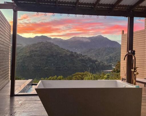Caonillas Abajo Apartment | Garden Suite/Infinity Pool/Lago Caonillas/WIFI/AC