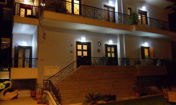 Perama Hotel | Garden Villa
