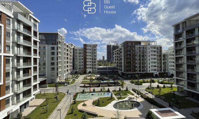Tashkent House | Gardens 91