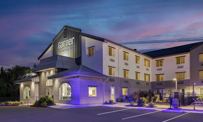Boise Hotel | Garner Boise Airport by IHG