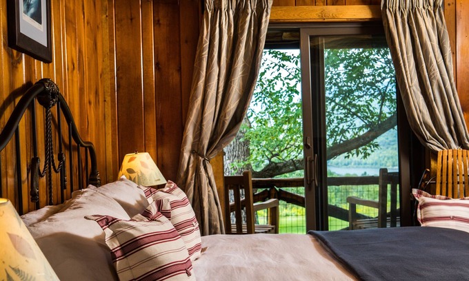 North River Cabin | Garnet Hill Lodge