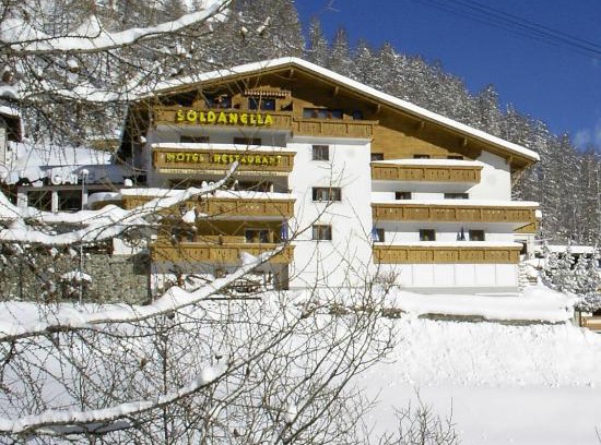 Ravaisch House | Garni Soldanella