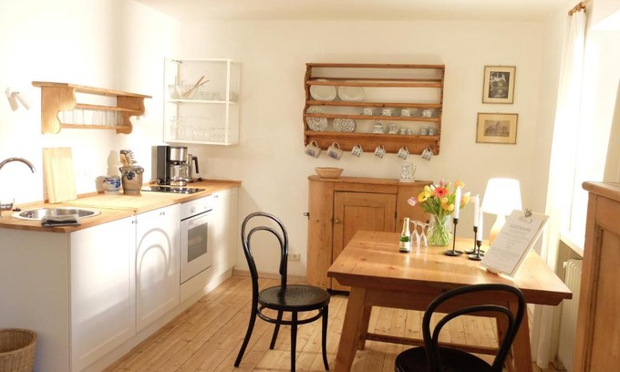 Breitbrunn a. Chiemsee Apartment | Gartenstudio-Apartment Tausendfreund - adults only - am Chiemsee