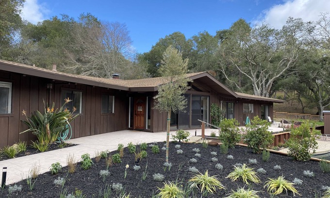 Central Portola Valley House | Gated Portola Valley Estate Near Stanford University