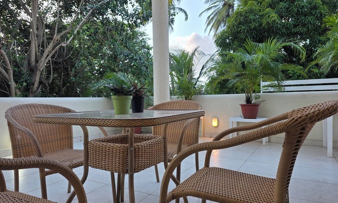 Holder's Hill House | Gated Townhome Family-friendly Peaceful Patio nearby restaurants shops safe area