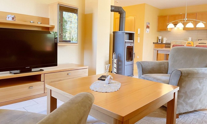 Koelpinsee Apartment | Gemütlich & Liebevoll Eingerichtete, 57qm Große, Ferienwohnung für 4 Personen