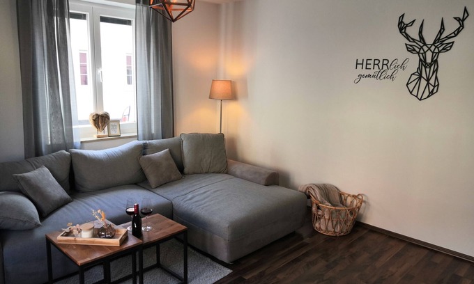 Marktsteft Apartment | Gemütliche Ferienwohnung Herrlich auf ca. 65 m2 für bis zu 4 Personen